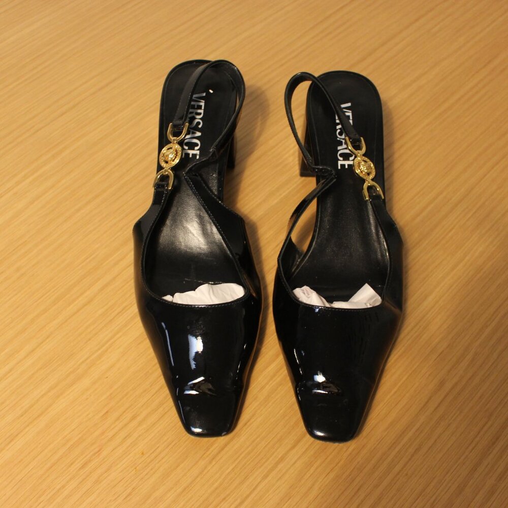 Versace 2.5 inch Heels Size 37.5